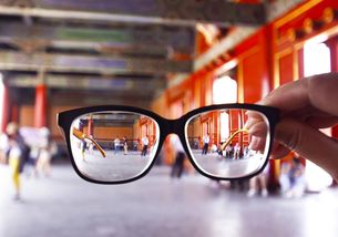 眼镜滑脱烦恼？几招实用防滑技巧助你运动无忧